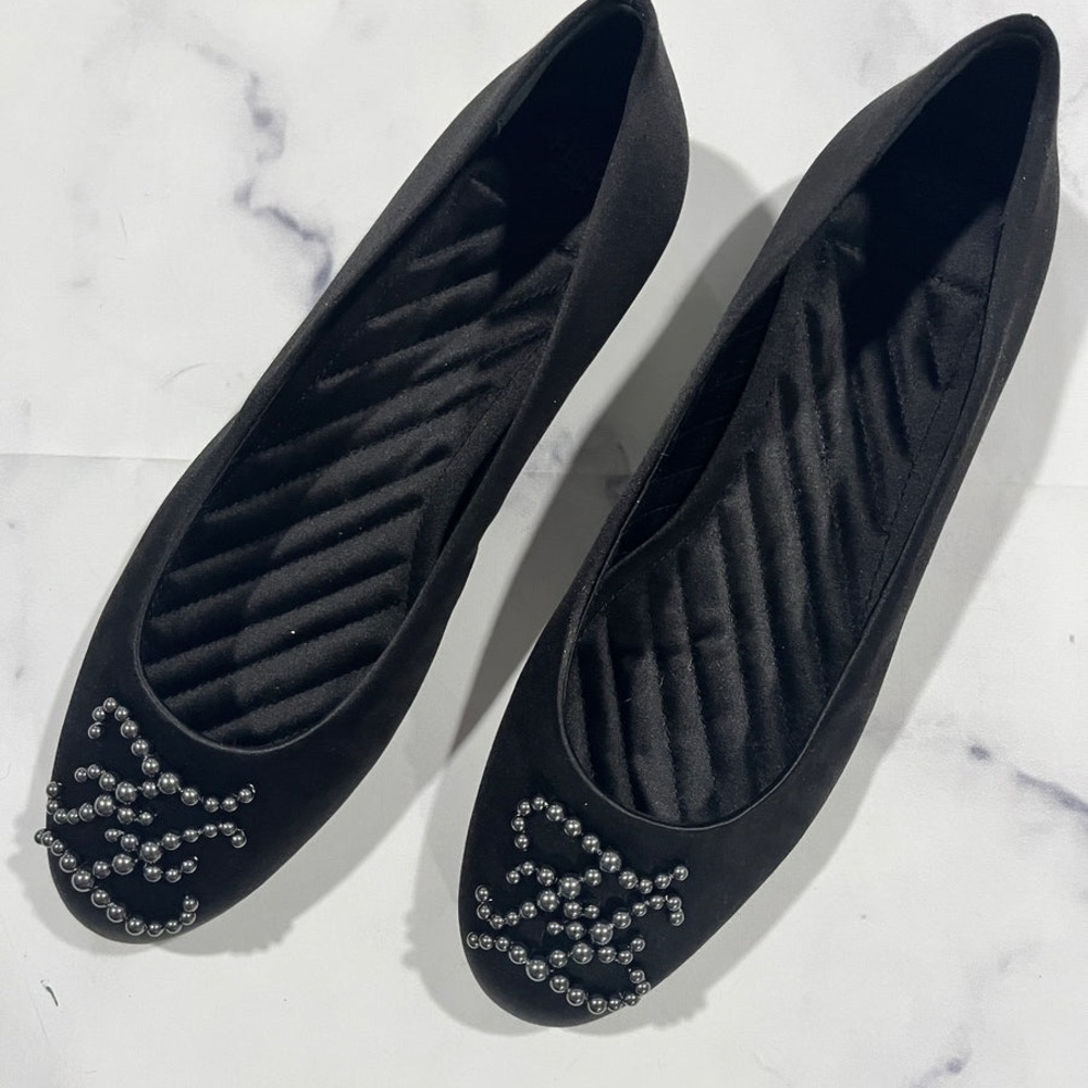 Fendi Satin Flats - Picture 2 of 5